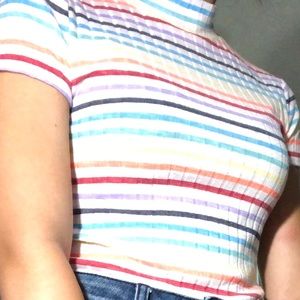 Colorful high neck cropped tee!